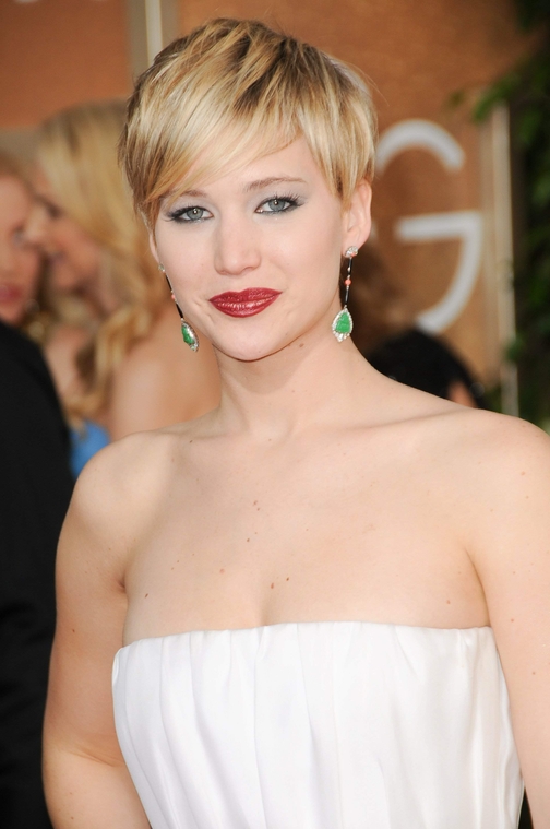 HQ_71st_Annual_Golden_Globe_Awards_-_Red_Carpet_2813329.jpg