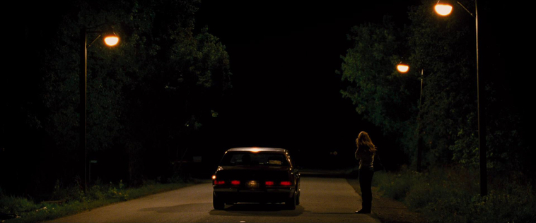 House_at_the_End_of_the_Street__2841229.jpg
