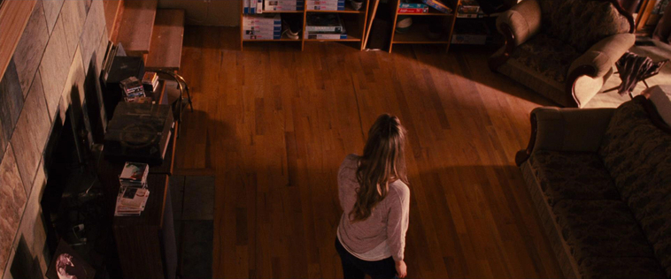 House_at_the_End_of_the_Street__2868529.jpg