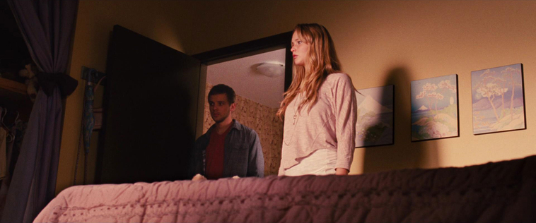 House_at_the_End_of_the_Street__2872329.jpg