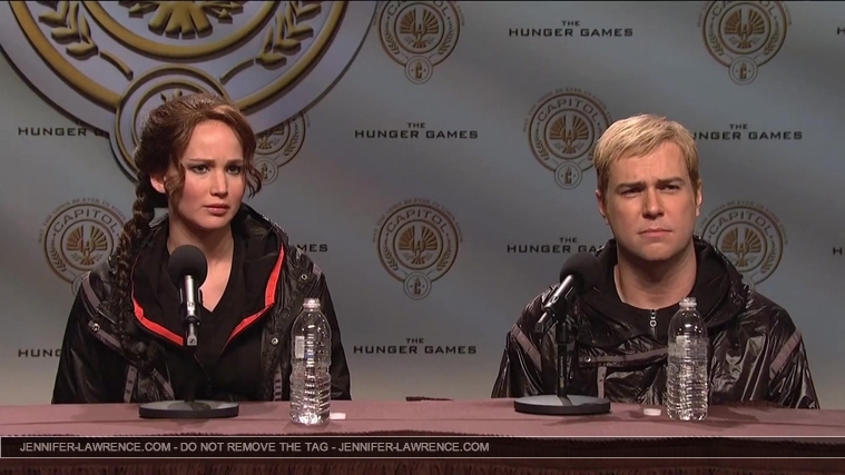 Hunger_Games_Press_Conference_-_Saturday_Night_Live__2810129.jpg
