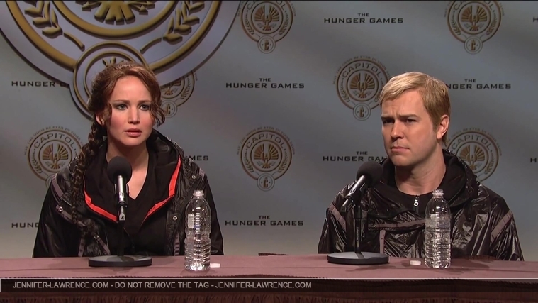 Hunger_Games_Press_Conference_-_Saturday_Night_Live__2810929.jpg