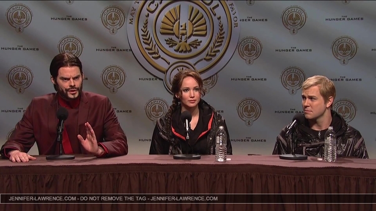 Hunger_Games_Press_Conference_-_Saturday_Night_Live__2813929.jpg