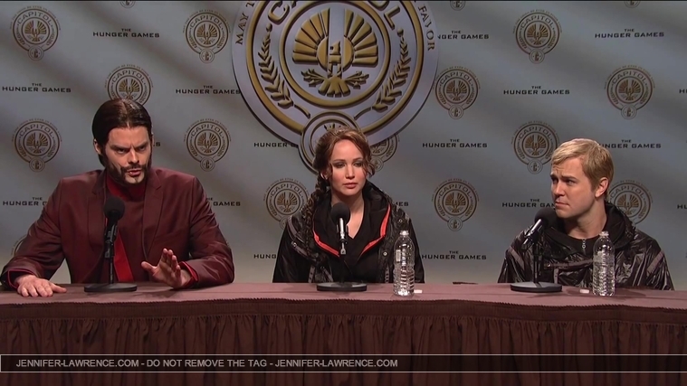 Hunger_Games_Press_Conference_-_Saturday_Night_Live__2814129.jpg