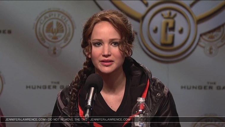 Hunger_Games_Press_Conference_-_Saturday_Night_Live__2818029.jpg