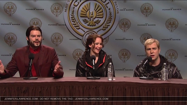 Hunger_Games_Press_Conference_-_Saturday_Night_Live__2821829.jpg