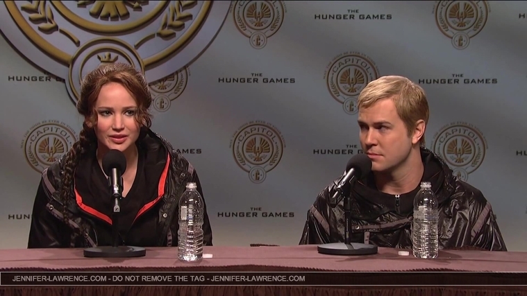 Hunger_Games_Press_Conference_-_Saturday_Night_Live__2825729.jpg