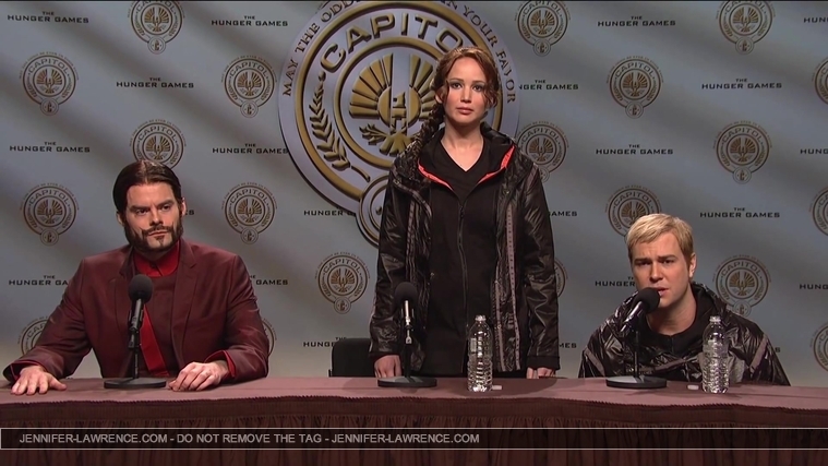 Hunger_Games_Press_Conference_-_Saturday_Night_Live__2828929.jpg