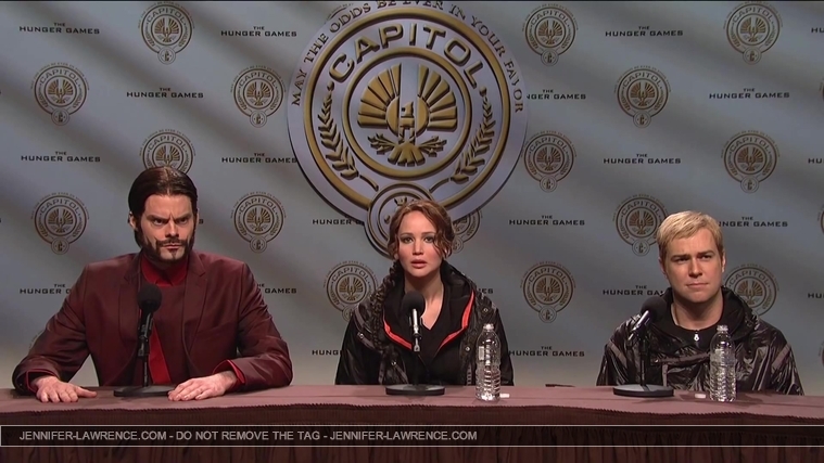 Hunger_Games_Press_Conference_-_Saturday_Night_Live__286729.jpg