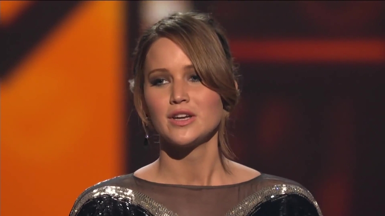 January_092C_2013_-_People_s_Choice_Awards_5BWinning_for_Favorite_Movie_Actress5D_2810029.jpg