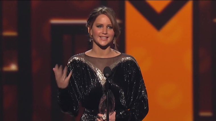 January_092C_2013_-_People_s_Choice_Awards_5BWinning_for_Favorite_Movie_Actress5D_283329.jpg