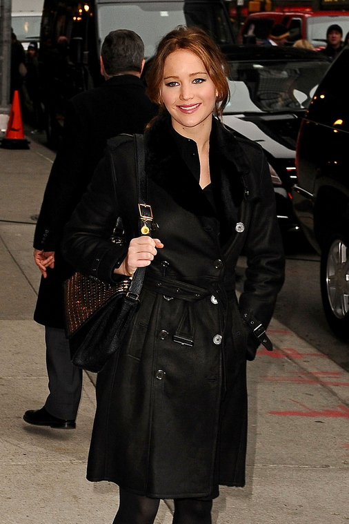 January_15_-_Jennifer_Lawrence_at_the__Late_Show_With_David_Letterman__in_New_York_City_283829.jpg