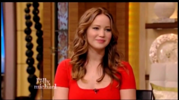 January_242C_2013_-_Live_with_Kelly_and_Michael_2828629.jpg