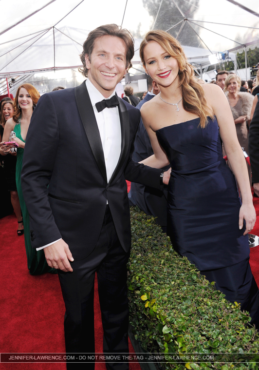 January_27_-_2013_SAG_Awards_in_Los_Angeles_2822729.jpg