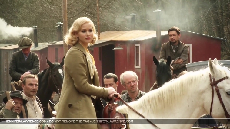 Jennifer_Lawrence_Interview_On_Her_Role_In_Serena_053.jpg