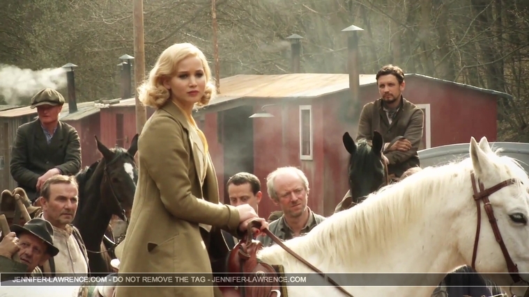 Jennifer_Lawrence_Interview_On_Her_Role_In_Serena_056.jpg