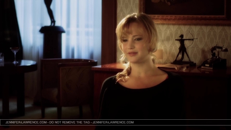 Jennifer_Lawrence_Interview_On_Her_Role_In_Serena_257.jpg