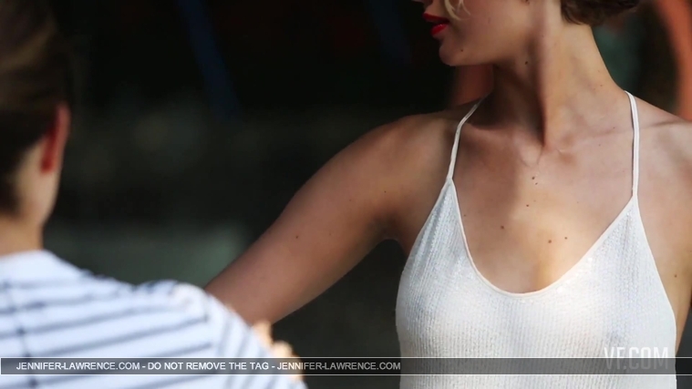 Jennifer_Lawrence_Makes_a_Splash_for_Her_Cover_Shoot_172.jpg