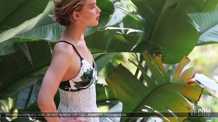 Jennifer_Lawrence_Makes_a_Splash_for_Her_Cover_Shoot_232.jpg