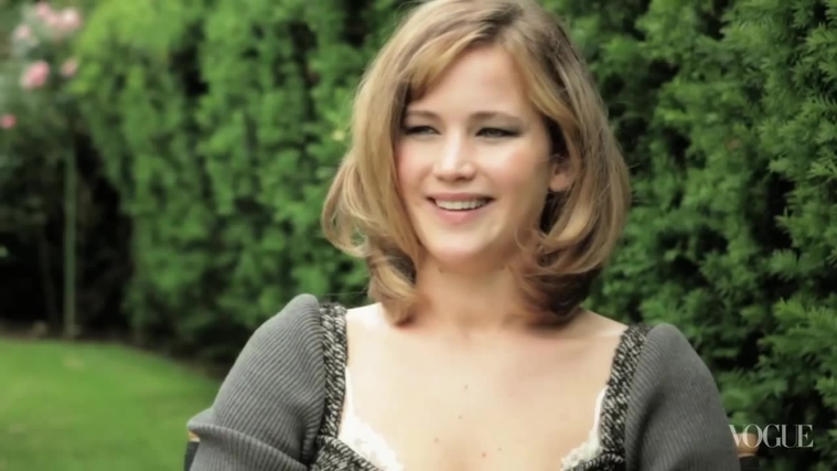 Jennifer_Lawrence_on_The_Hunger_Games_-_Vogue_Diaries_242.jpg