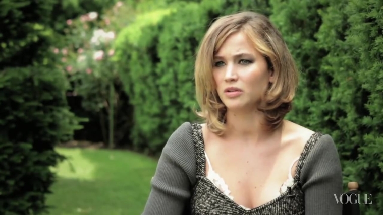 Jennifer_Lawrence_on_The_Hunger_Games_-_Vogue_Diaries_342.jpg