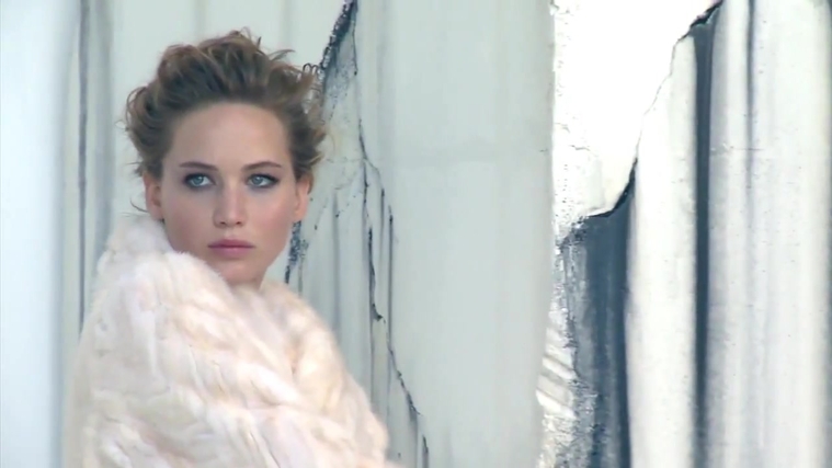 Jennifer_Lawrence_~_InStyle_US_December_2013_071.jpg