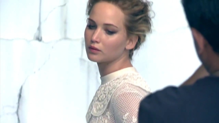 Jennifer_Lawrence_~_InStyle_US_December_2013_171.jpg