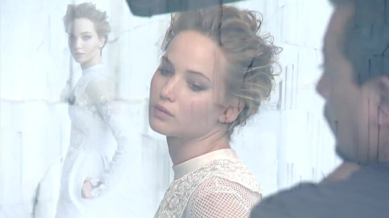 Jennifer_Lawrence_~_InStyle_US_December_2013_178.jpg