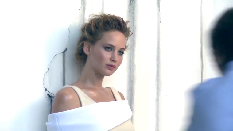 Jennifer_Lawrence_~_InStyle_US_December_2013_246.jpg