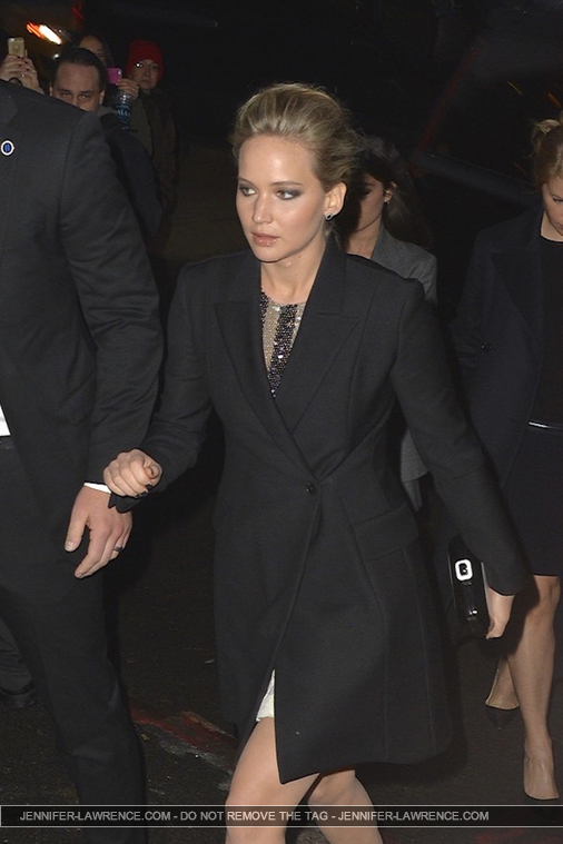 March_21_-_Arriving_at_the__serena__premiere_in_NY_281829.jpg