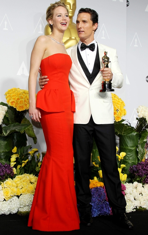 March_2_-_At_the_86th_Academy_Awards_in_L_28529~0.jpg