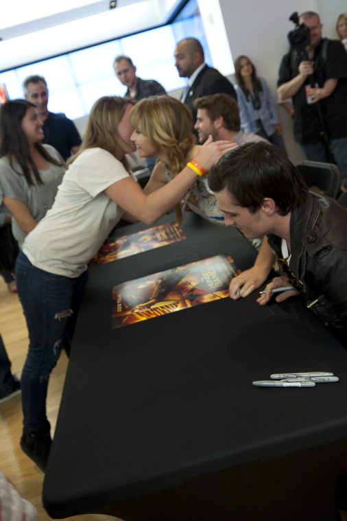 March_3_-_The_Hunger_Games_Mall_Tour_in_L_284629.jpg