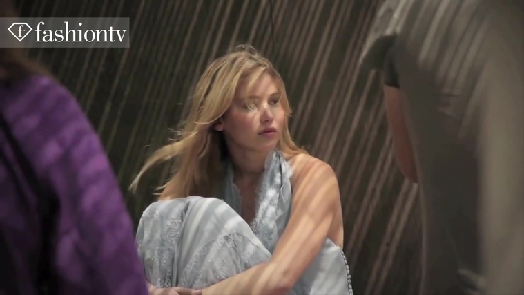 Marie_Claire_UK_28225529_5BBehind_the_Scenes5D.jpg