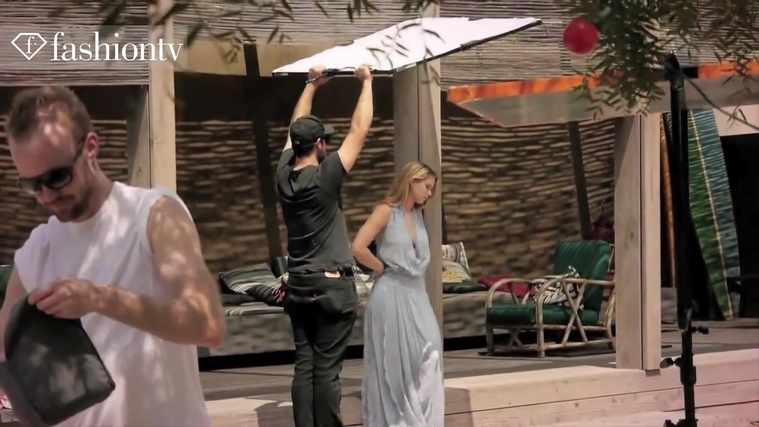 Marie_Claire_UK_28230229_5BBehind_the_Scenes5D.jpg