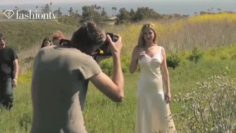 Marie_Claire_UK_28263729_5BBehind_the_Scenes5D.jpg
