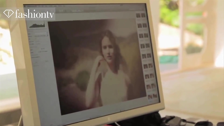 Marie_Claire_UK_28272329_5BBehind_the_Scenes5D.jpg