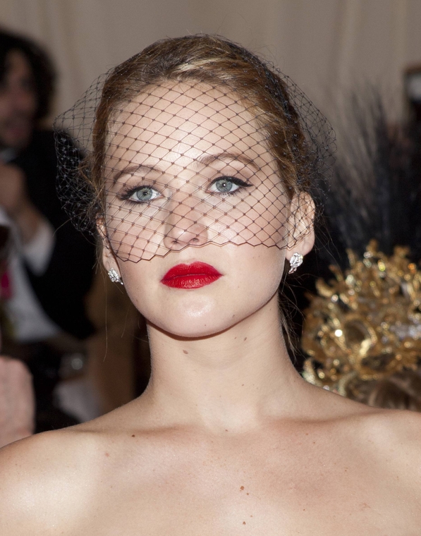 May_6_-_2013_Met_Gala2C_Metropolitan_Museum_of_Art2C_NYC_286229.jpg