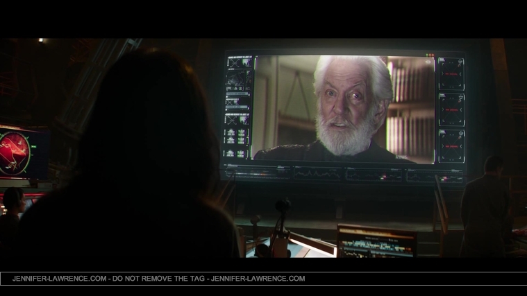 Mockingjay_Trailer_2815229.jpg
