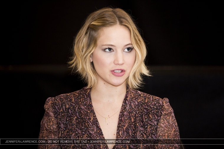 November_10_-__Mockingjay_Part_1__London_Press_Conference_281229.jpg