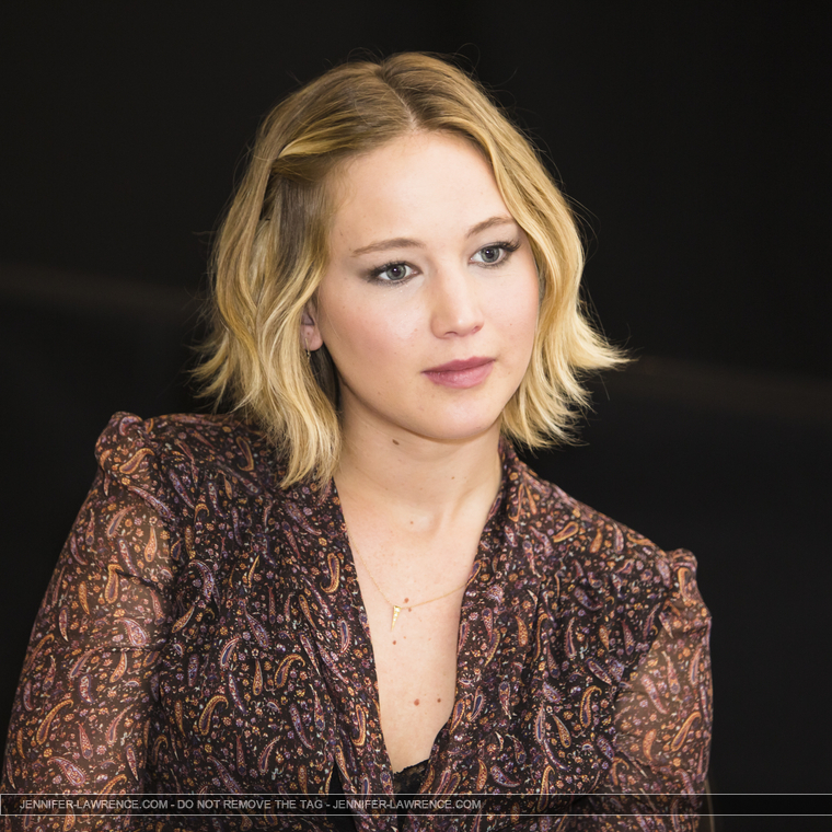 November_10_-__Mockingjay_Part_1__London_Press_Conference_28529.jpg