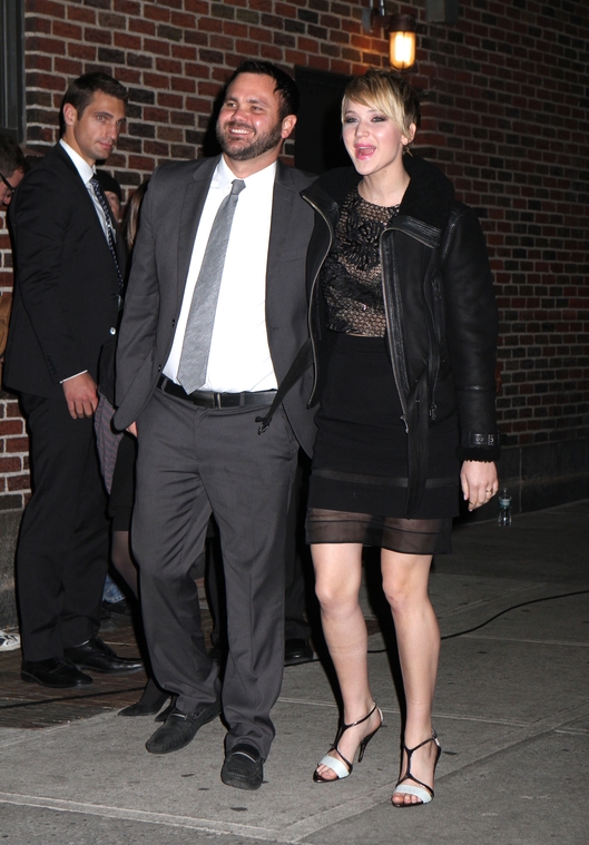 November_20_-_Outside__Late_Show_With_David_Letterman__in_New_York_City_2817029.jpg