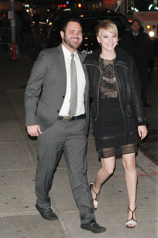 November_20_-_Outside__Late_Show_With_David_Letterman__in_New_York_City_2819229.jpg