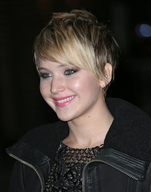 November_20_-_Outside__Late_Show_With_David_Letterman__in_New_York_City_285729.jpg
