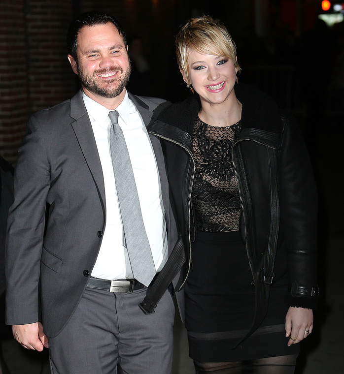 November_20_-_Outside__Late_Show_With_David_Letterman__in_New_York_City_286429.jpg