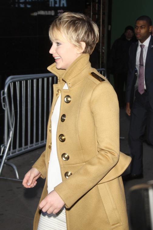 November_21_-_Outside_ABC_Studios_in_New_York_City_281329.jpg