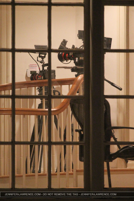 November_24_-_Attending_her_acting_class_in_L_A_28829.jpg