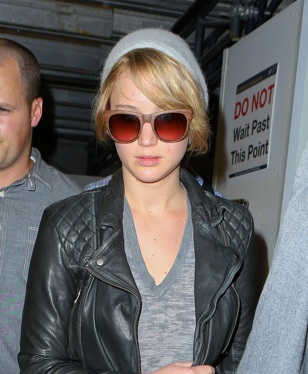 November_4_-_Arriving_at_LAX_airport_282129.jpg