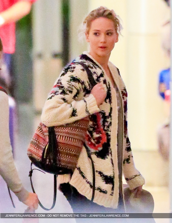 October_10_-_Arriving_at_LAX_Aiport_in_L_A_28329.jpg