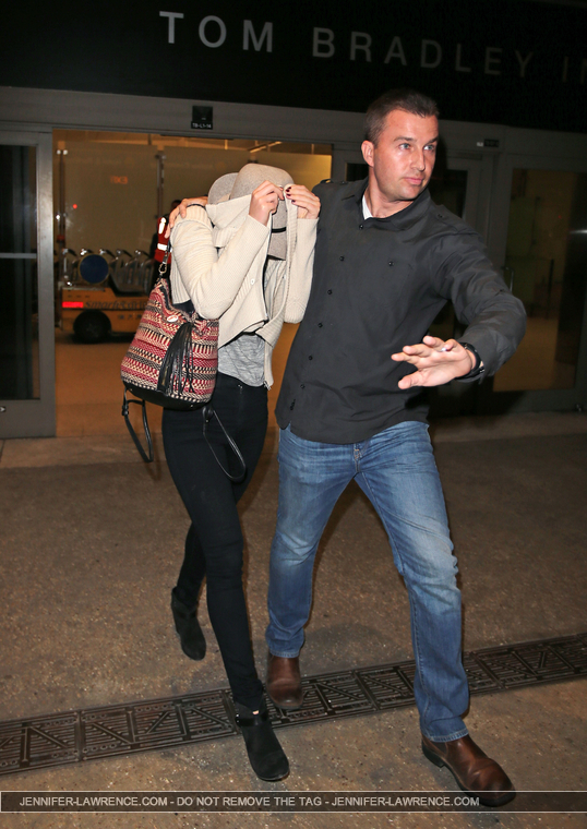 October_14_-_At_LAX_airport_in_Los_Angeles2C_CA_286329.jpg