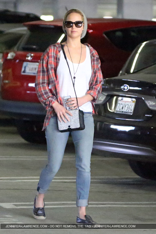 October_22_-_Out_and_about_in_Los_Angeles_28629.jpg